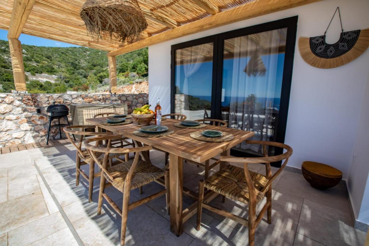 Eunoia Porto Katsiki Aparthotel