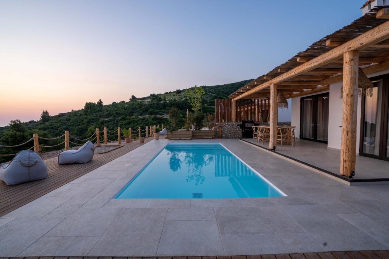 Eunoia Porto Katsiki Aparthotel