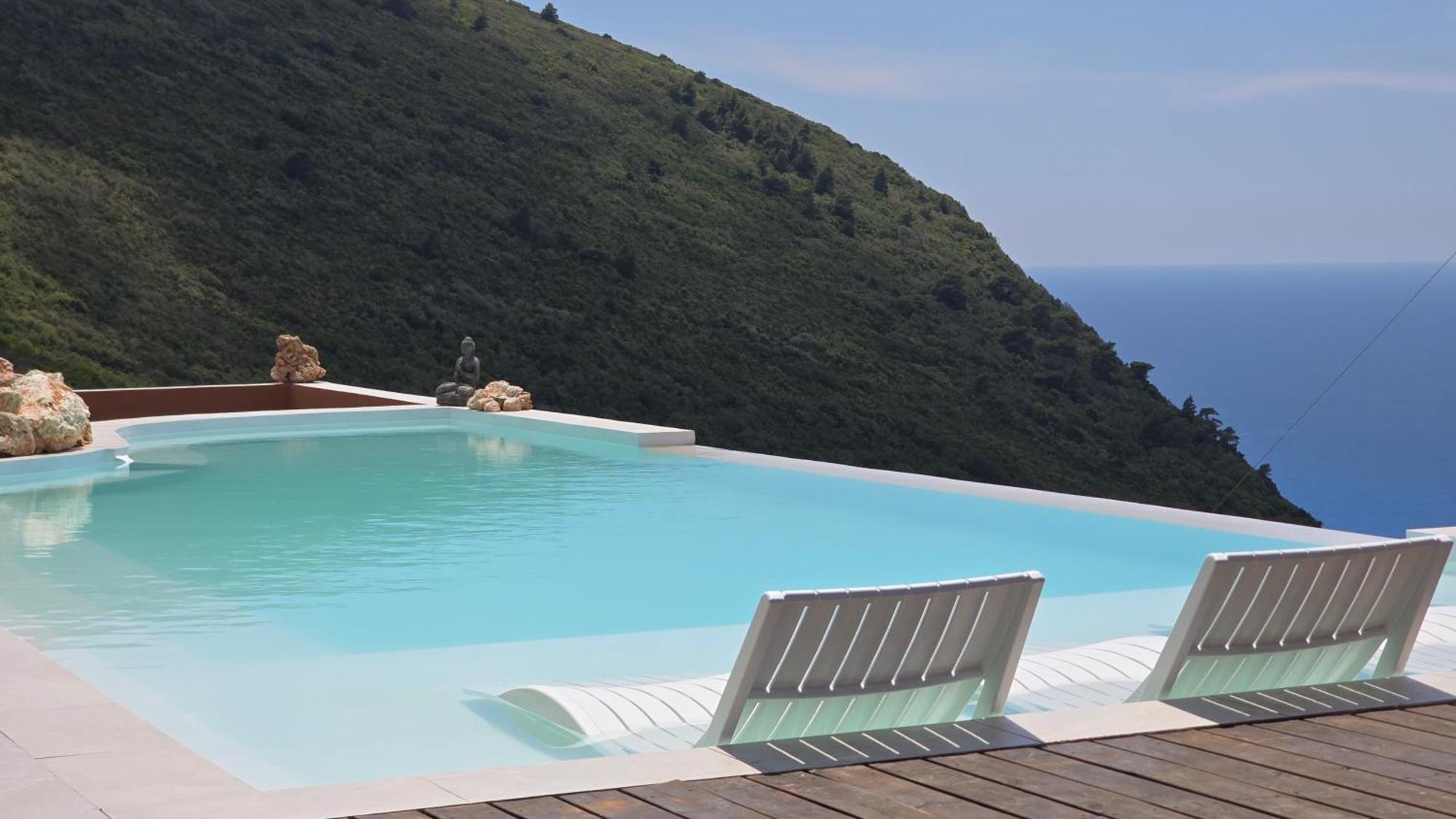Eunoia Porto Katsiki * Agios Nikolaos Niras